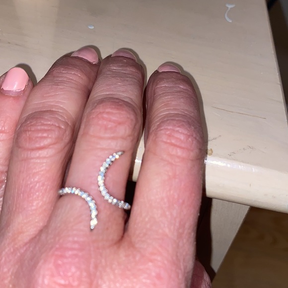 Silver plated and cubic zirconia  ring BNWOT - Picture 2 of 2